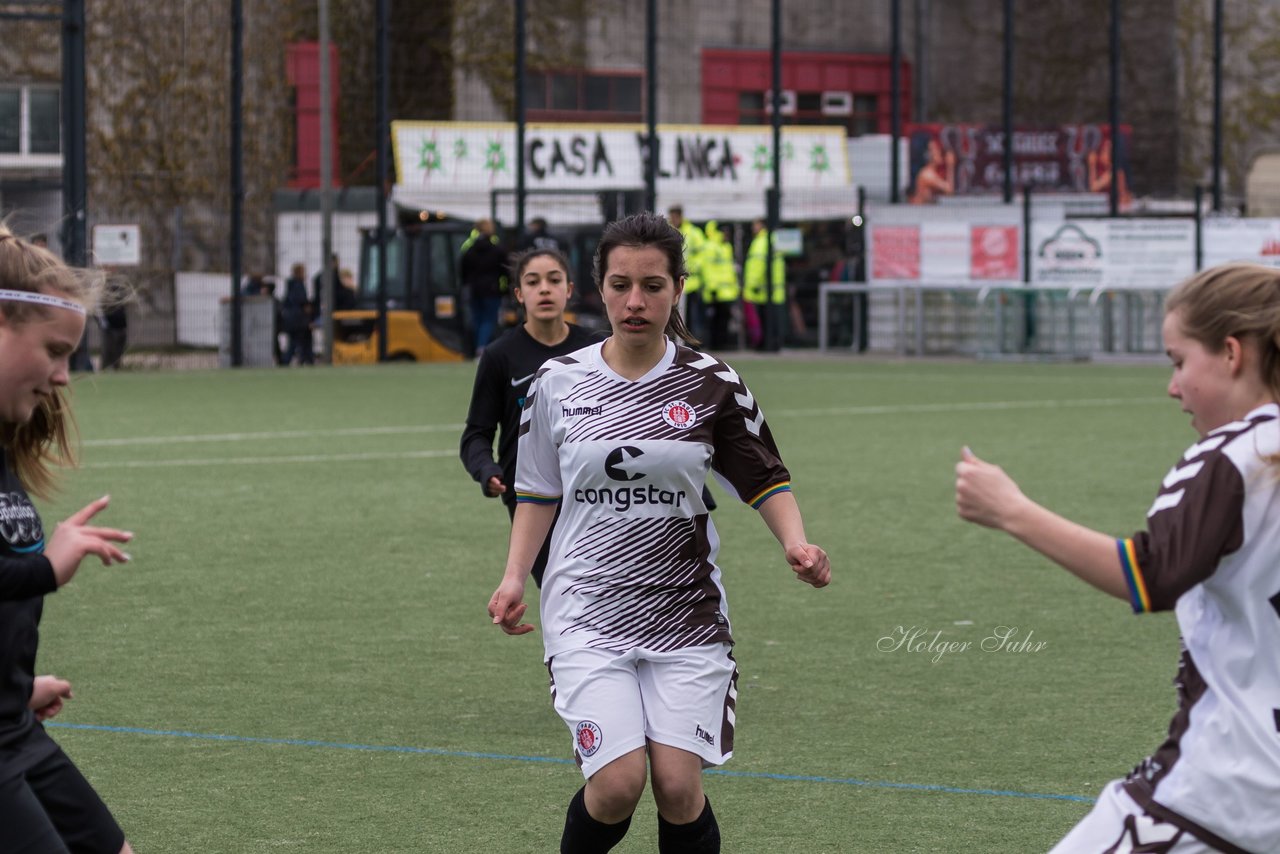 Bild 177 - B-Juniorinnen St.Pauli - C-Juniorinnen SV Steinhorst : Ergebnis: 1:2